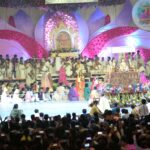 જૈન શાસનનો ઐતિહાસિક દિવસ: બોરીવલીના ચીકુવાડી મેદાનમાં 64 મુમુક્ષુઓએ ધારણ કર્યો સંયમ માર્ગ